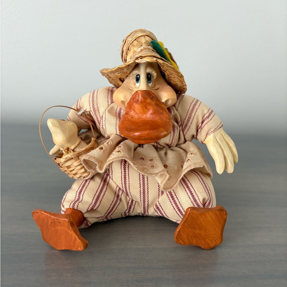 Vintage Russ Berrie & Co. Darla Duck Shelf Sitter Country Folks Collection